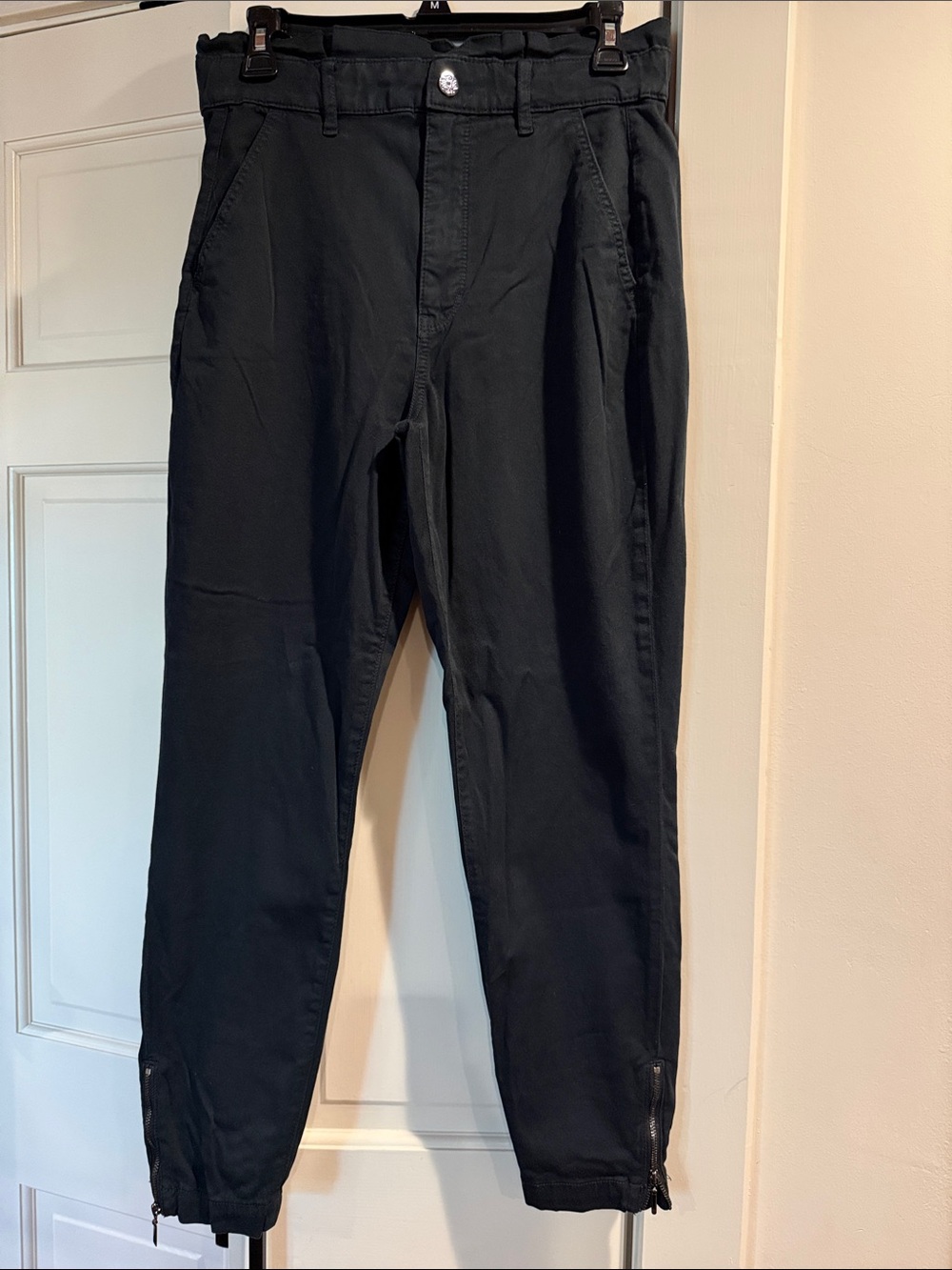 White House Black Market Black Chino Jogger Pants SZ 10